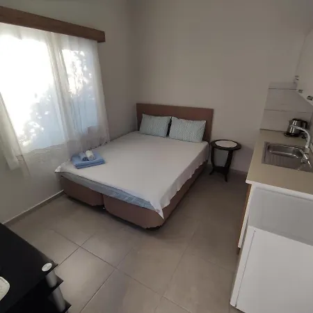 Rain Bahce Gasthof Çeşme