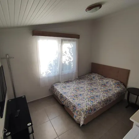 Rain Bahce Gasthof Çeşme